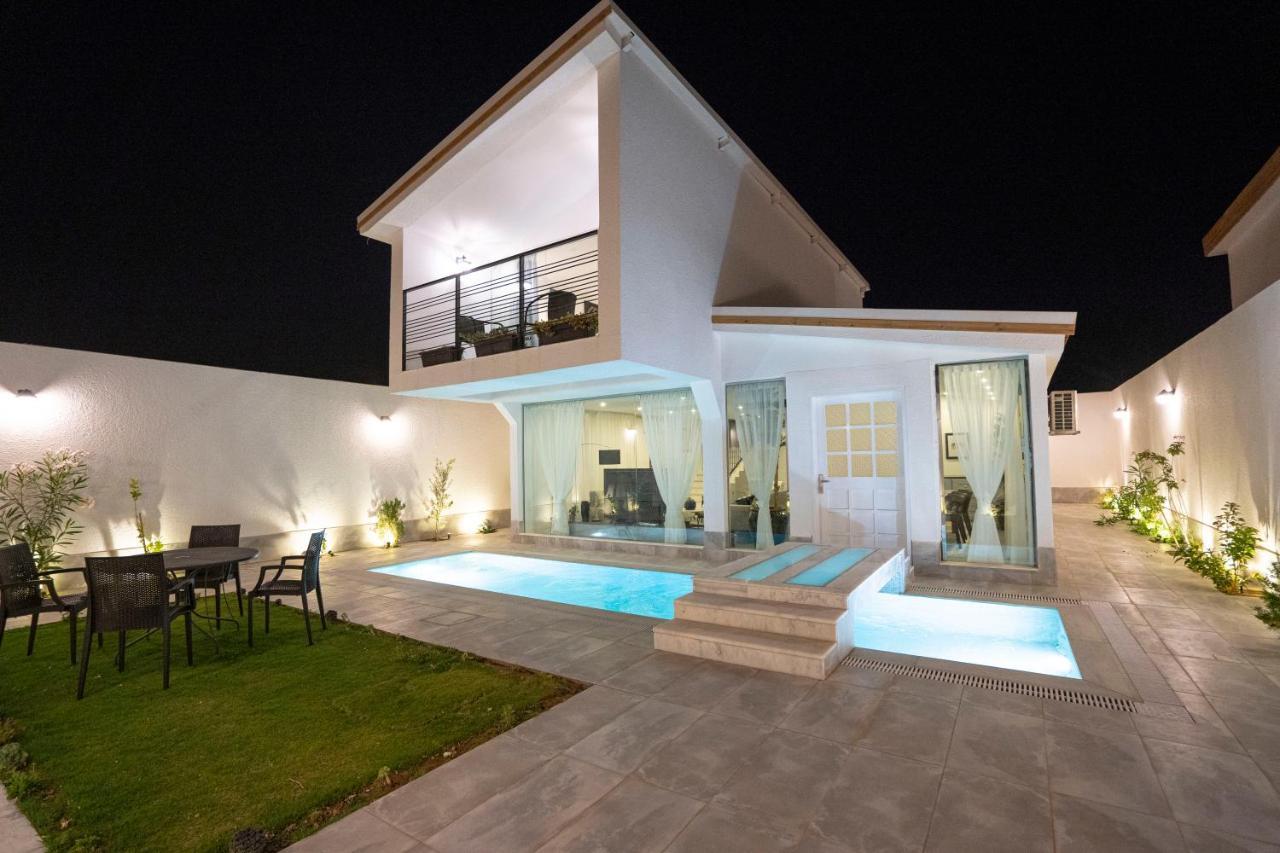 Divon Chalets Buraydah Exterior foto